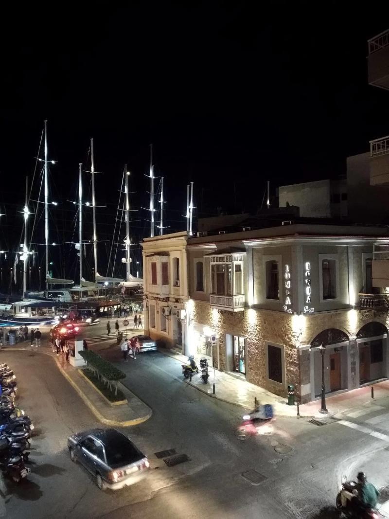 Chios City Inn エクステリア 写真