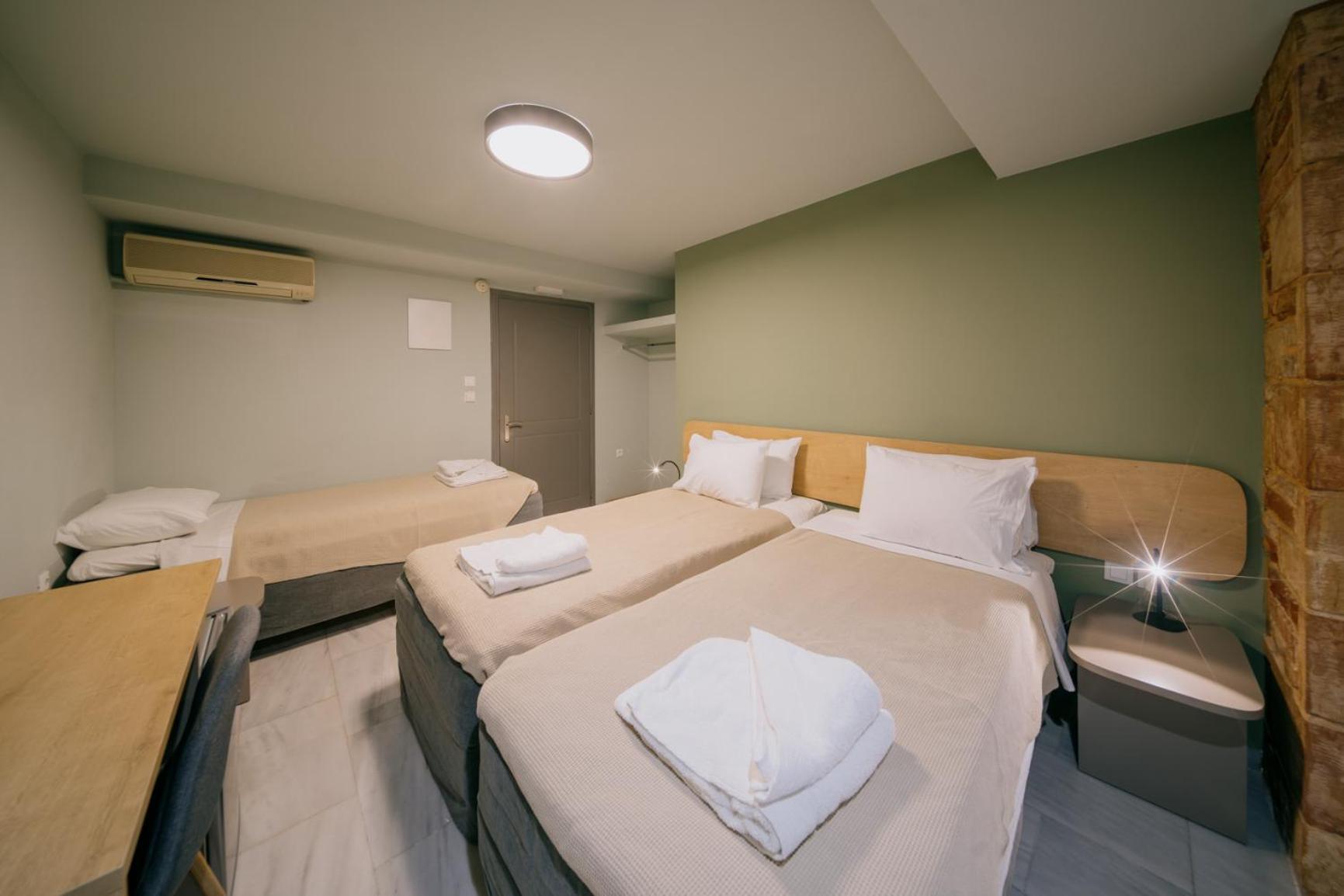 Chios City Inn エクステリア 写真