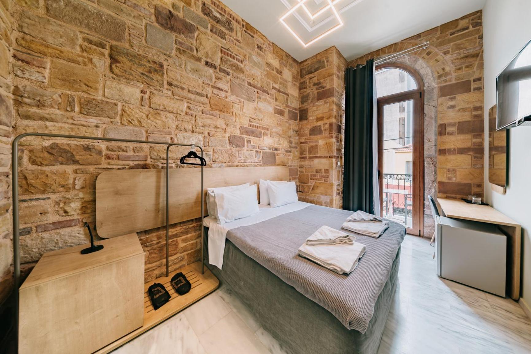 Chios City Inn エクステリア 写真